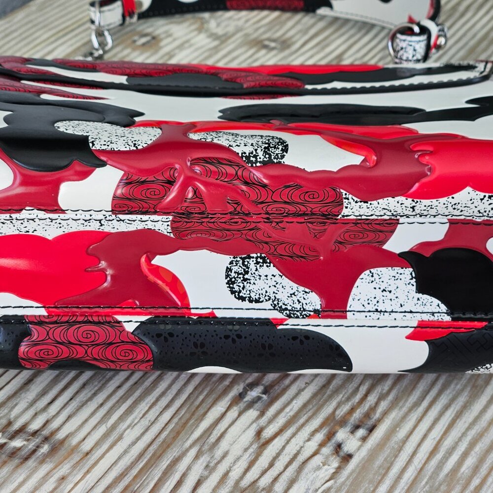 Louis Vuitton Patchwork Waves Twist MM - Picture 6 of 11